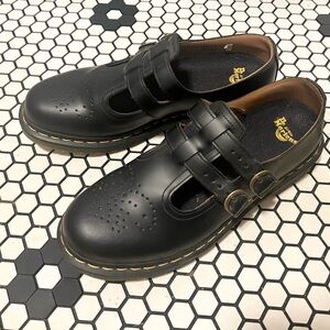 42 EU Dr. Martens Black Leather Mary Janes